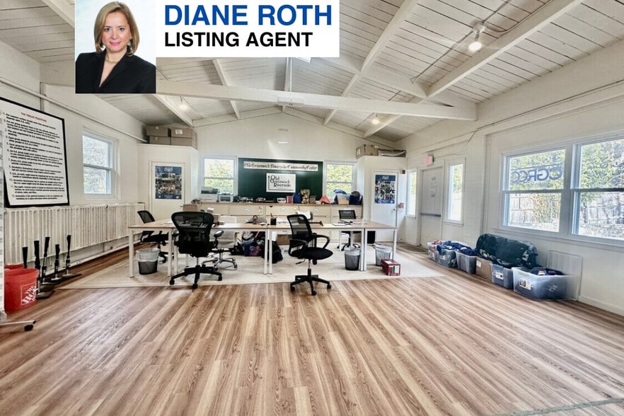 48 Maple Ave, Greenwich, CT à louer - Photo de l’immeuble – Image 1 sur 7