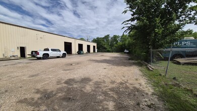 8315 B Industrial, Pearland, TX à louer Photo intérieure– Image 2 sur 8