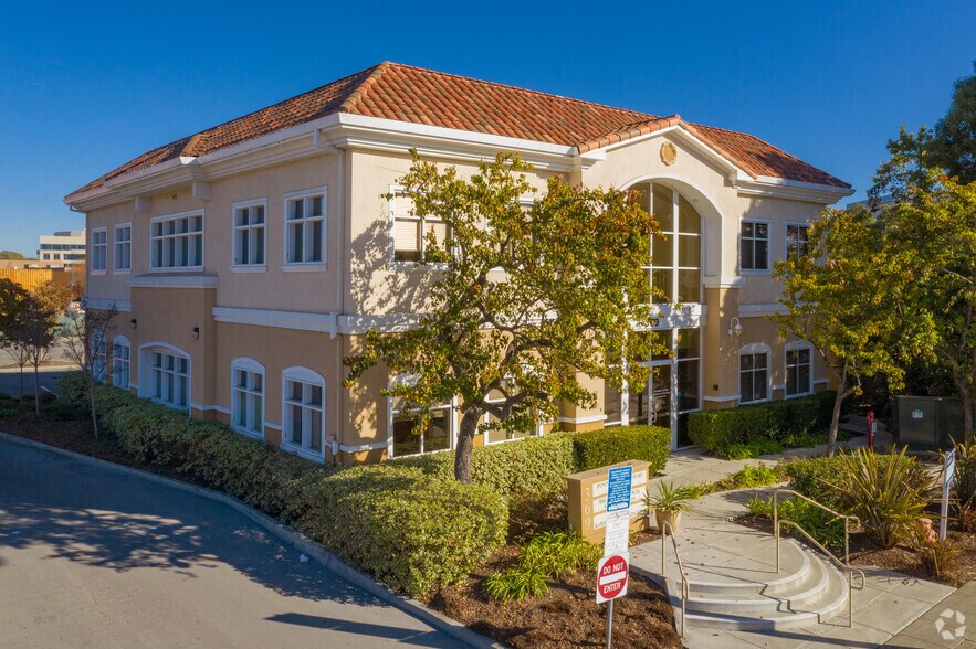 369 Main St, Redwood City, CA à louer - Photo principale – Image 1 sur 4