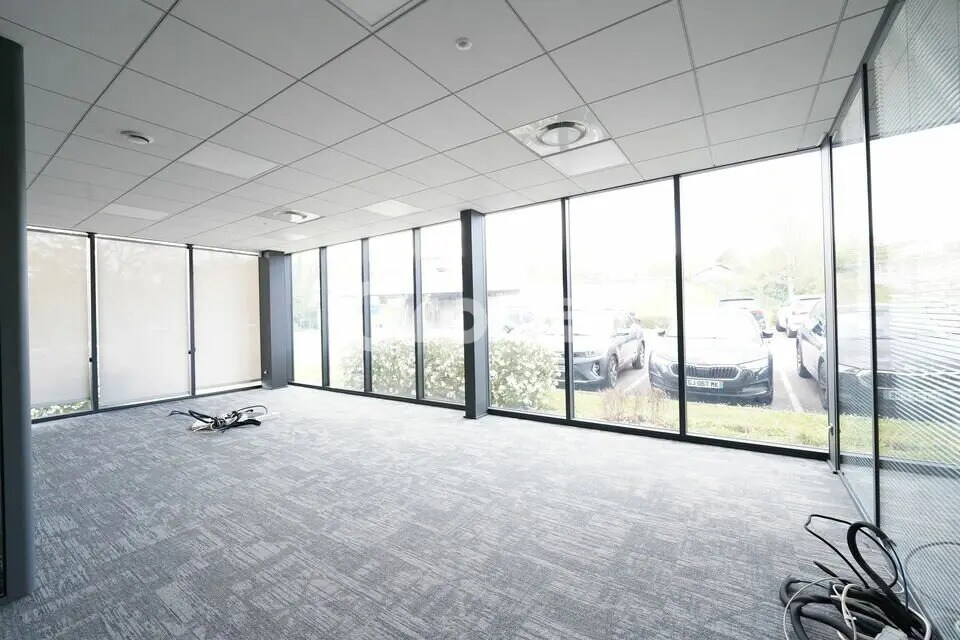 Bureau dans Brignais à louer Photo intérieure– Image 1 sur 14