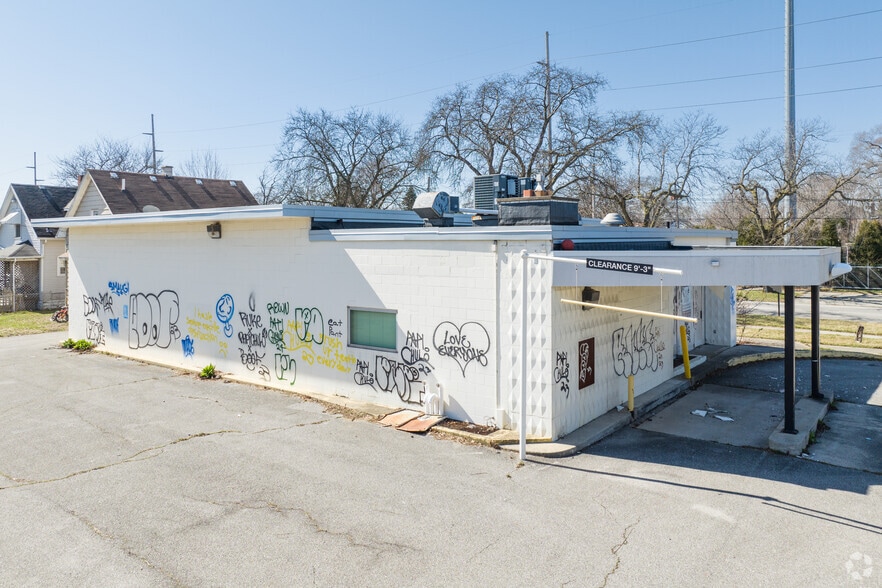 3360 Stickney Ave, Toledo, OH à vendre - Photo de l’immeuble – Image 2 sur 5