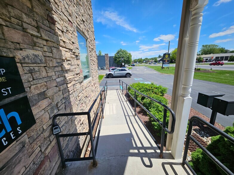 4295 W Tilghman St, Allentown, PA à vendre - Photo de l’immeuble – Image 3 sur 15