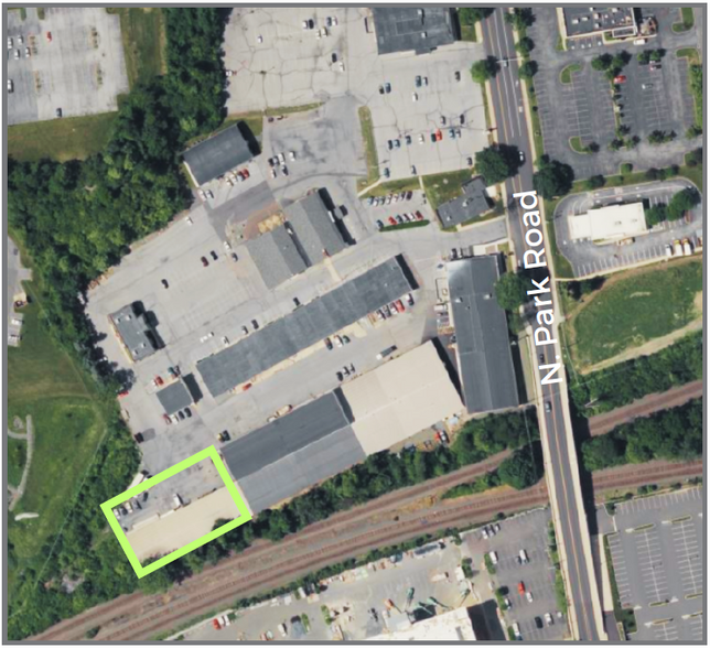 220 N Park Rd, Wyomissing, PA à louer - Photo de l’immeuble – Image 2 sur 3