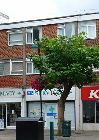 Plus de détails pour 82 High St, West Drayton - Local commercial à vendre