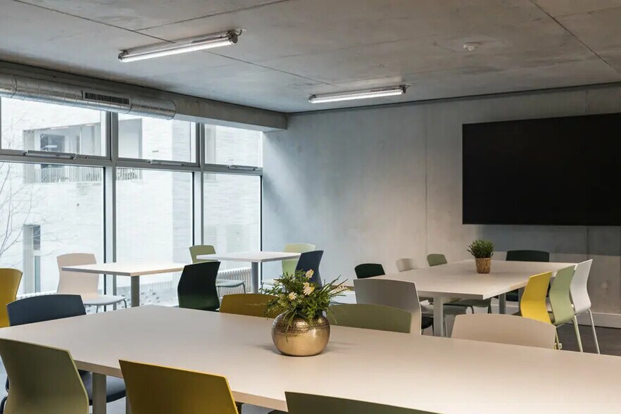 Bureau dans Nantes à louer - Photo de l’immeuble – Image 2 sur 6