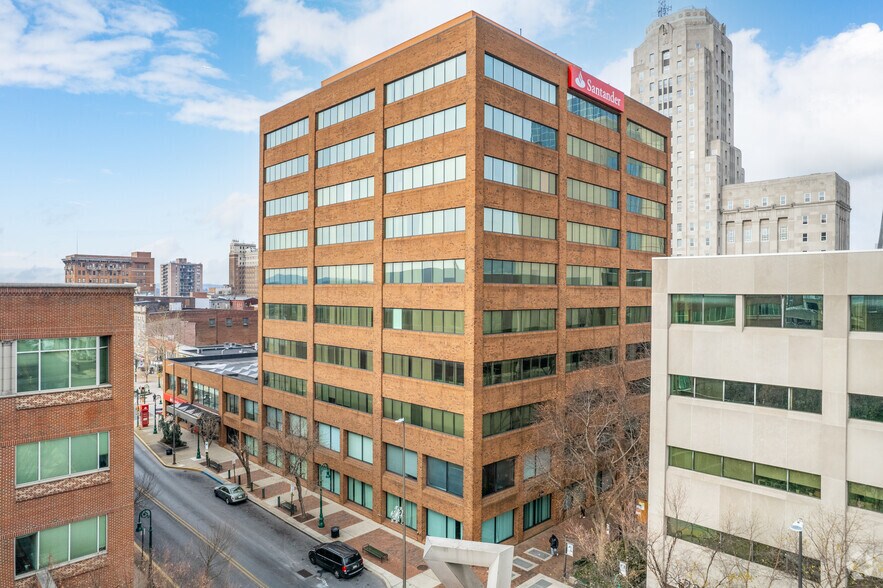 601 Penn St, Reading, PA à louer - Photo de l’immeuble – Image 2 sur 10