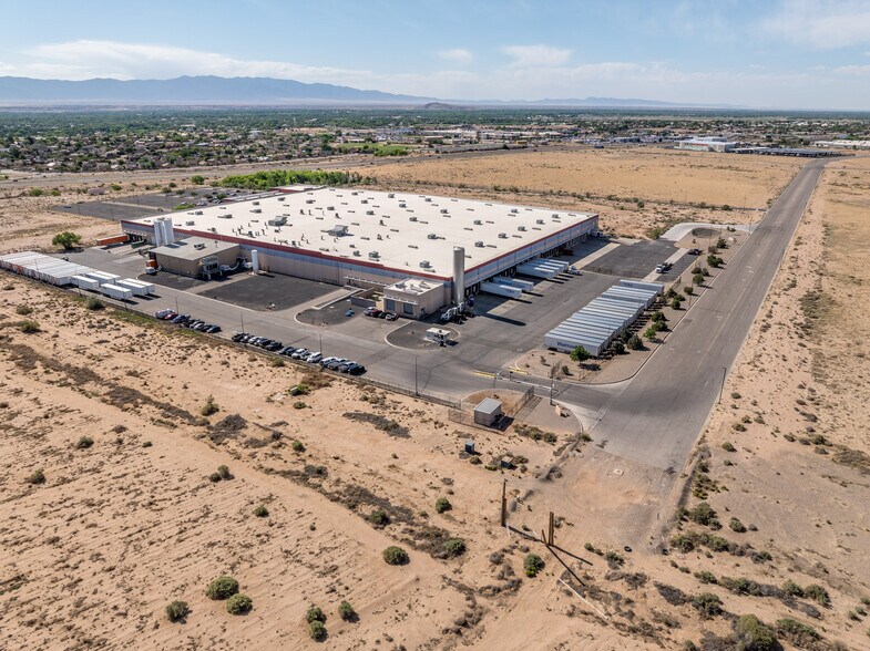 1300 Desert Willow Rd, Los Lunas, NM à vendre - Photo de l’immeuble – Image 3 sur 46