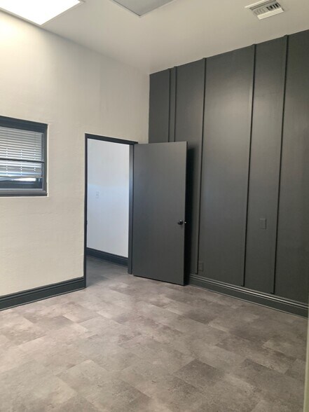 132-140 S Glassell St, Orange, CA à louer - Photo intérieure – Image 3 sur 5