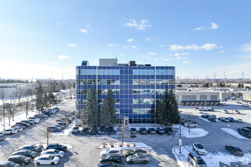 3950 14th Ave, Markham, ON à vendre - Photo de l’immeuble – Image 2 sur 4