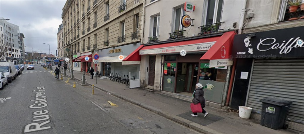 Local commercial dans Saint-Denis à louer Photo de l’immeuble– Image 1 sur 5