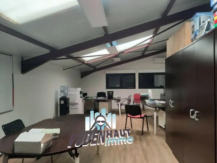 Local d’activités dans Portet-sur-Garonne à louer - Photo de l’immeuble – Image 2 sur 9