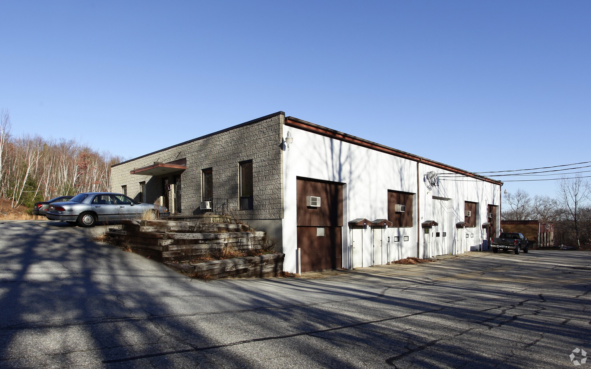 146 Londonderry Tpke, Hooksett, NH à vendre Photo principale– Image 1 sur 3