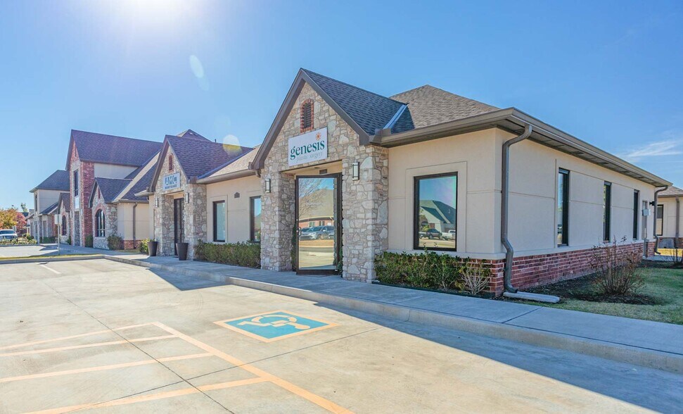 920 Wall St, Norman, OK à louer - Photo de l’immeuble – Image 2 sur 2