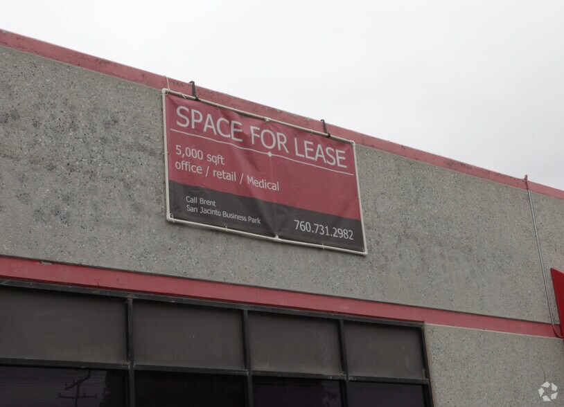 1330 S State St, San Jacinto, CA à vendre - Photo de l’immeuble – Image 2 sur 6