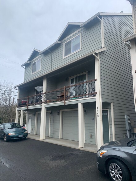 2544 SE 141st Ave, Portland, OR à vendre - Photo de l’immeuble – Image 2 sur 10