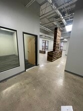 5286 Commerce, Salt Lake City, UT à louer Photo intérieure– Image 2 sur 5