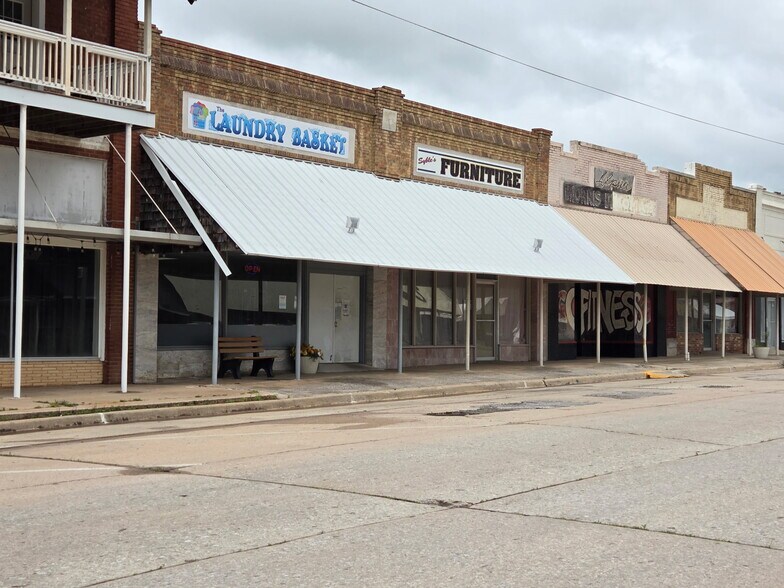 110 Main St, Ringling, OK à vendre - Photo de l’immeuble – Image 2 sur 16