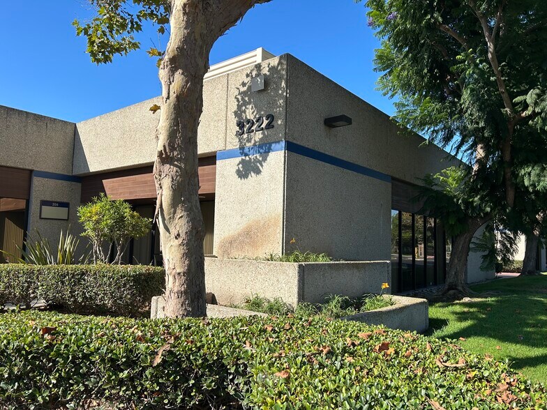 3222 Corte Malpaso, Camarillo, CA à vendre - Photo de l’immeuble – Image 2 sur 14