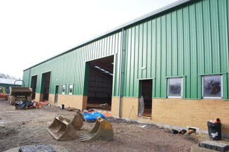 Plus de détails pour Tall Trees Estate, Bagendon - Industriel/Logistique à louer
