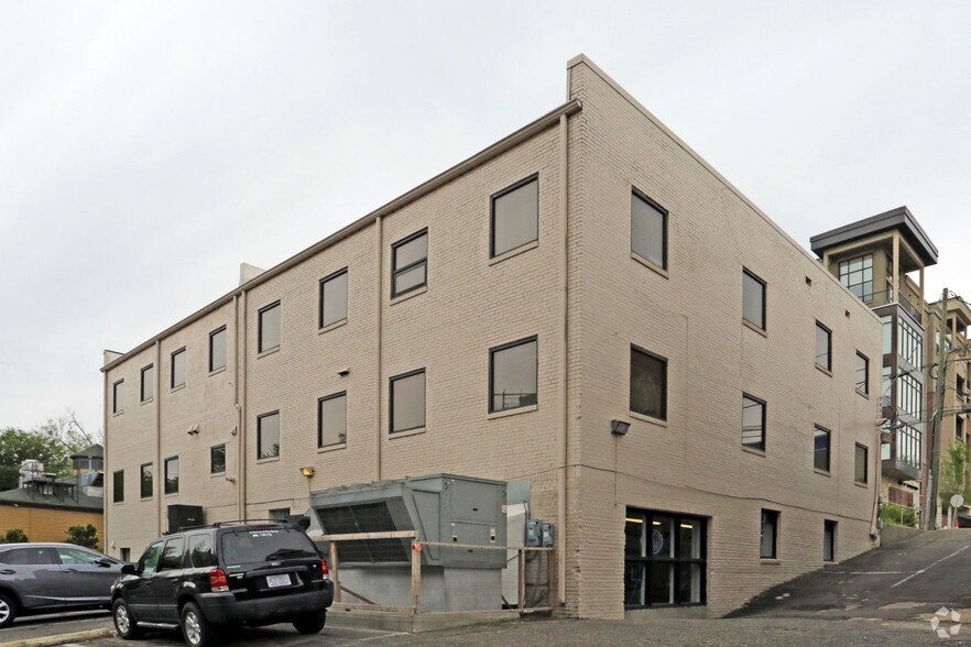 741-745 W Johnson St, Raleigh, NC à louer - Photo de l’immeuble – Image 3 sur 13