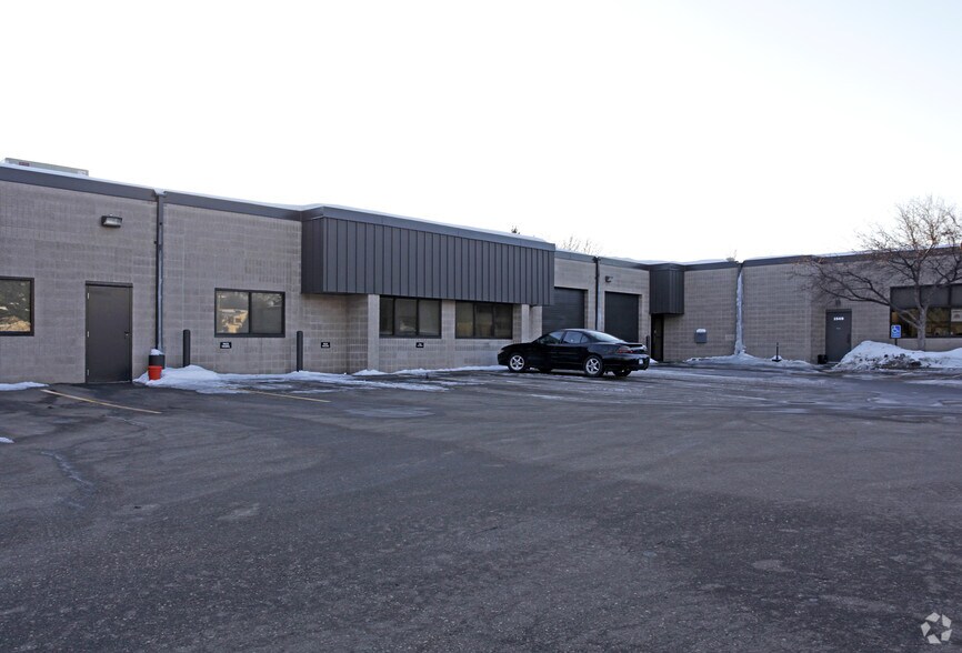 1545 Livingston Ave, Saint Paul, MN à louer - Photo de l’immeuble – Image 3 sur 3