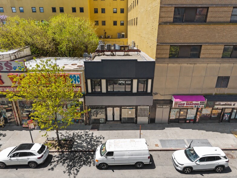 9222 Guy R Brewer Blvd, Jamaica, NY à vendre - Photo de l’immeuble – Image 1 sur 9