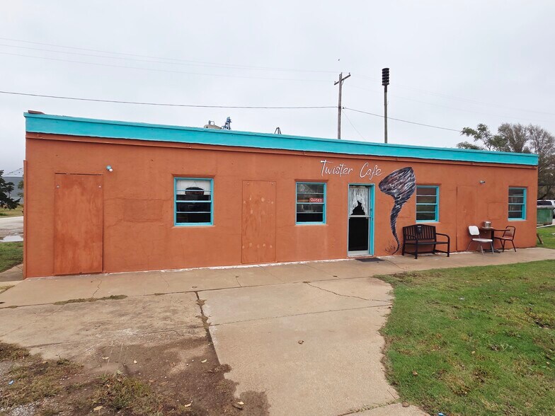 124 Main St, Wakita, OK à vendre - Photo de l’immeuble – Image 3 sur 11