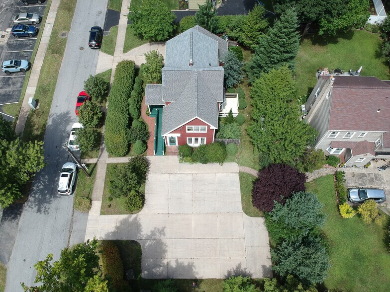 590 Titus Ave, Rochester, NY à vendre - Photo de l’immeuble – Image 2 sur 12