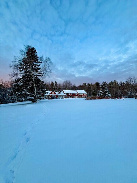 78 Cream Hill Rd, Mendon, VT à vendre - Photo de l’immeuble – Image 2 sur 60