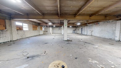 2235 Castor Ave, Philadelphia, PA à louer Numérisation 3D Matterport– Image 1 sur 5