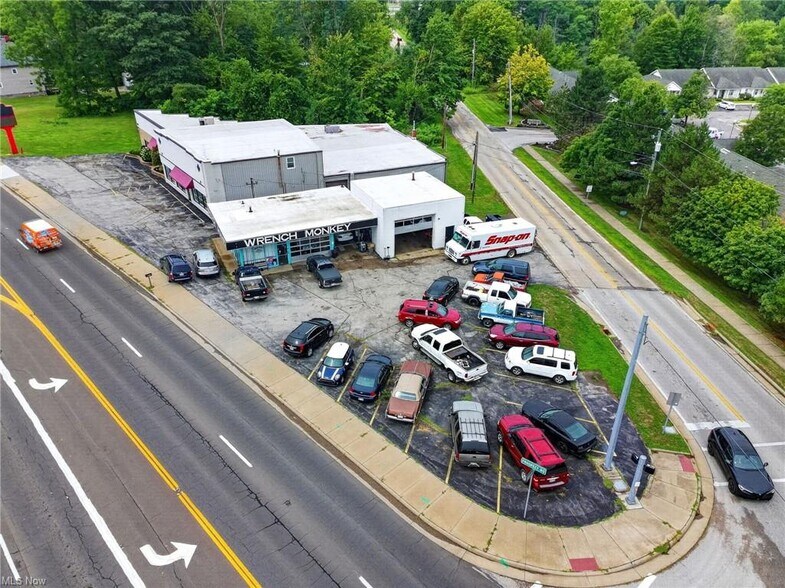 2515 W Prospect Rd, Ashtabula, OH à vendre - Photo de l’immeuble – Image 3 sur 6