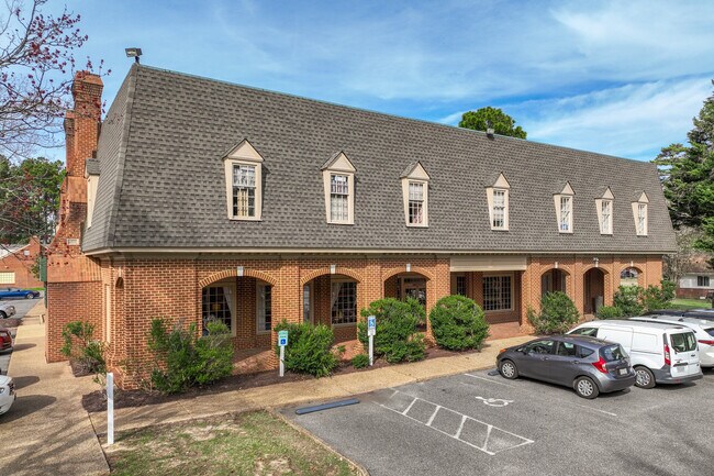 Plus de détails pour 3630 George Washington Mem Hwy, Yorktown, VA - Bureau à vendre
