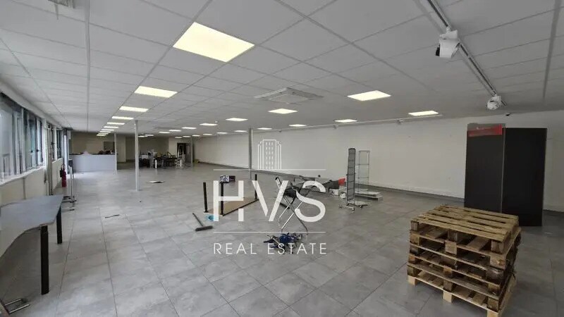 Local d’activités dans Aix-en-Provence à louer Photo de l’immeuble– Image 1 sur 4