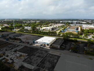 Plus de détails pour 3031-3035 NE 12th Ter, Oakland Park, FL - Industriel/Logistique à louer