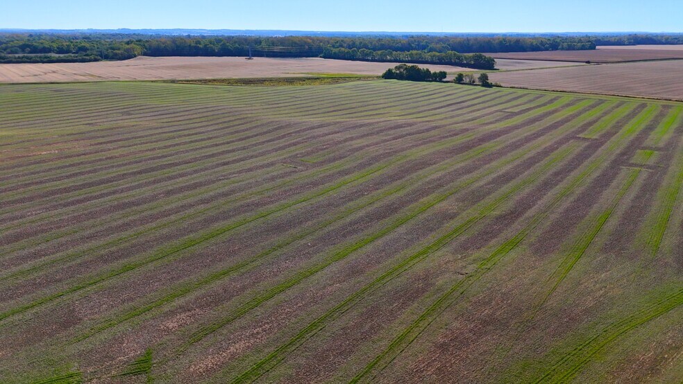 US 23 and SR 316 Rd, South Bloomfield, OH à vendre - Photo de l’immeuble – Image 3 sur 10