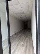 17901-17903 Union Tpke, Fresh Meadows, NY à louer Photo de l’immeuble– Image 2 sur 6