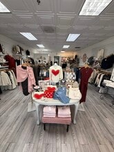 210-890 Tennant Ave, Morgan Hill, CA à louer Photo intérieure– Image 2 sur 15