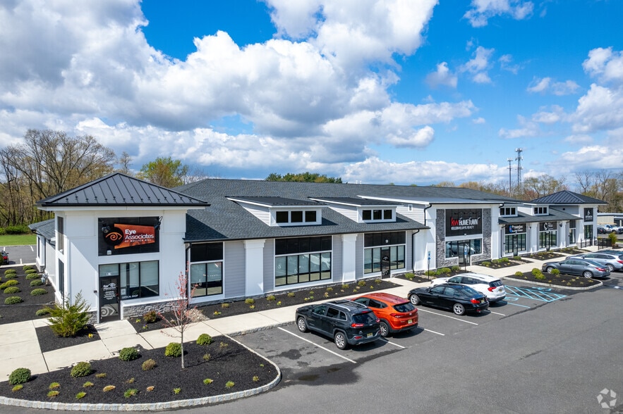 5 Myers Dr, Mullica Hill, NJ à louer - Photo principale – Image 1 sur 15