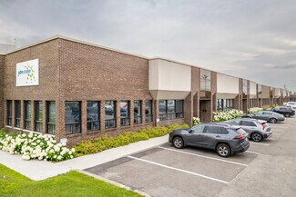 Plus de détails pour 3465-3545 Boul Thimens, Montréal, QC - Industriel/Logistique à louer