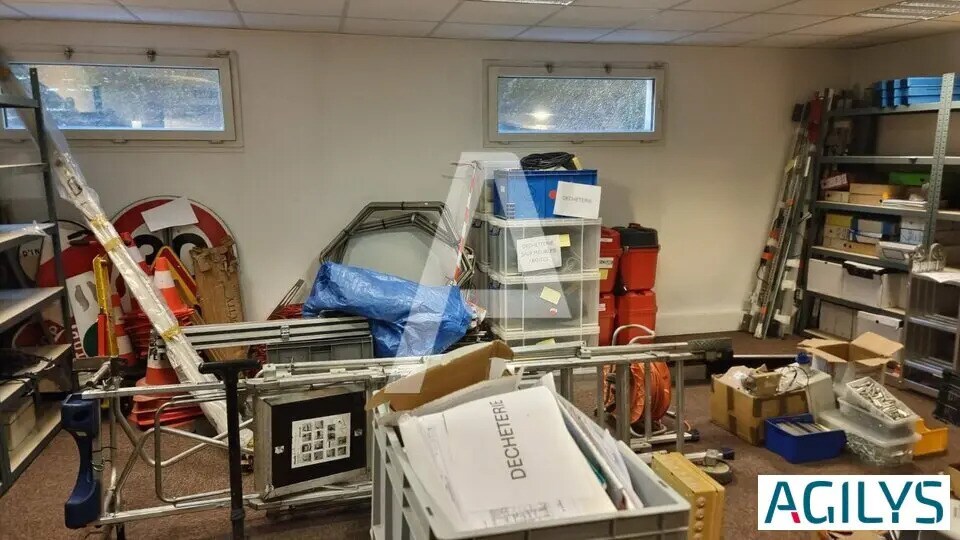Bureau dans Montrouge à louer - Photo de l’immeuble – Image 3 sur 5