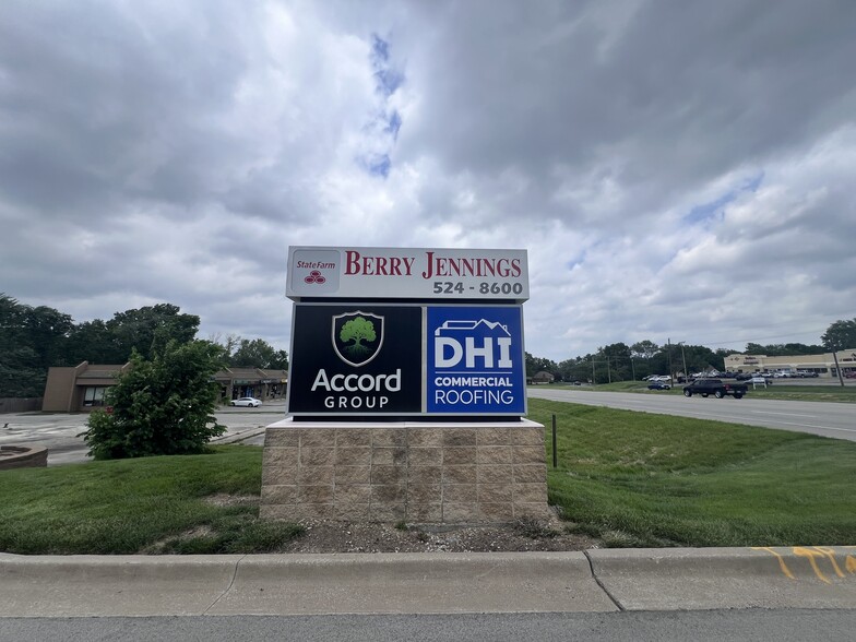 512-536 SE 291 Hwy, Lees Summit, MO à louer - Photo de l’immeuble – Image 2 sur 21