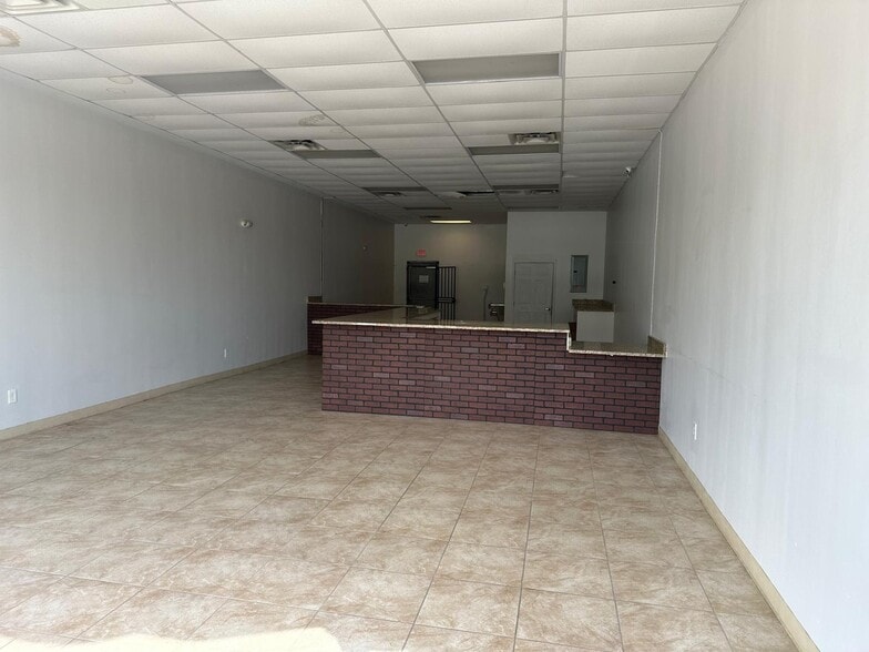 3094 Curry Ford Rd, Orlando, FL à louer - Photo intérieure – Image 3 sur 4