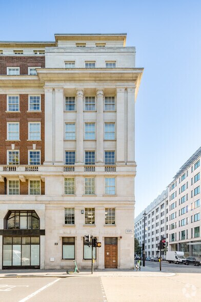 1-9 Portman Sq, Londres à louer - Photo de l’immeuble – Image 3 sur 3