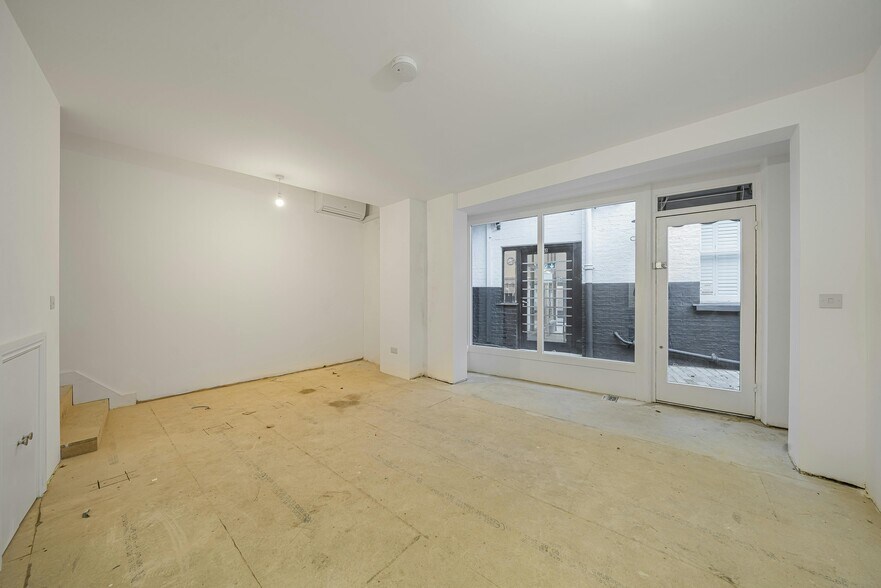 12 Heath St, Londres à louer - Photo de l’immeuble – Image 2 sur 5