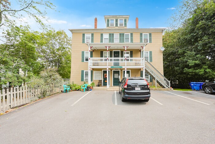 26 Waltham St, Maynard, MA à vendre - Photo de l’immeuble – Image 2 sur 14