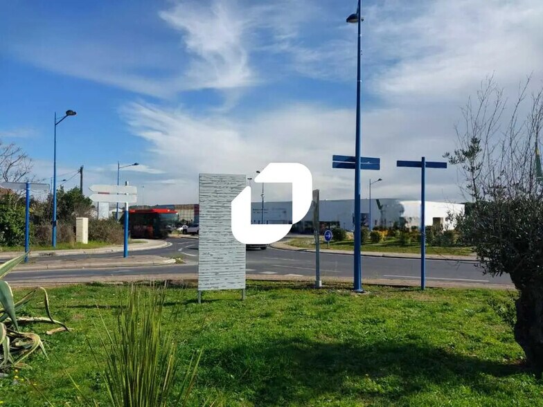 Local commercial dans Le Crès à louer - Photo de l’immeuble – Image 3 sur 5