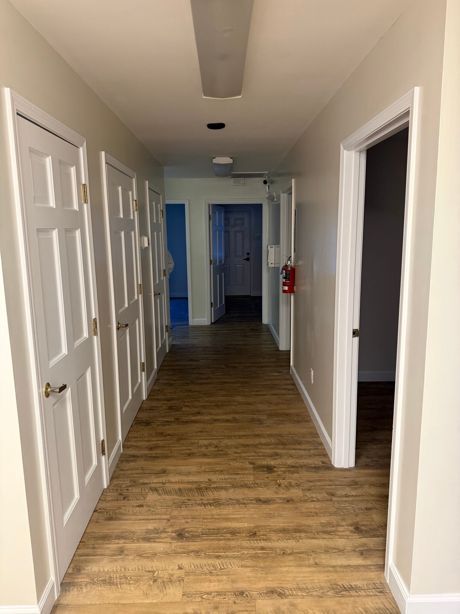 518 4th St SW, Hickory, NC à louer Photo de l’immeuble– Image 1 sur 10