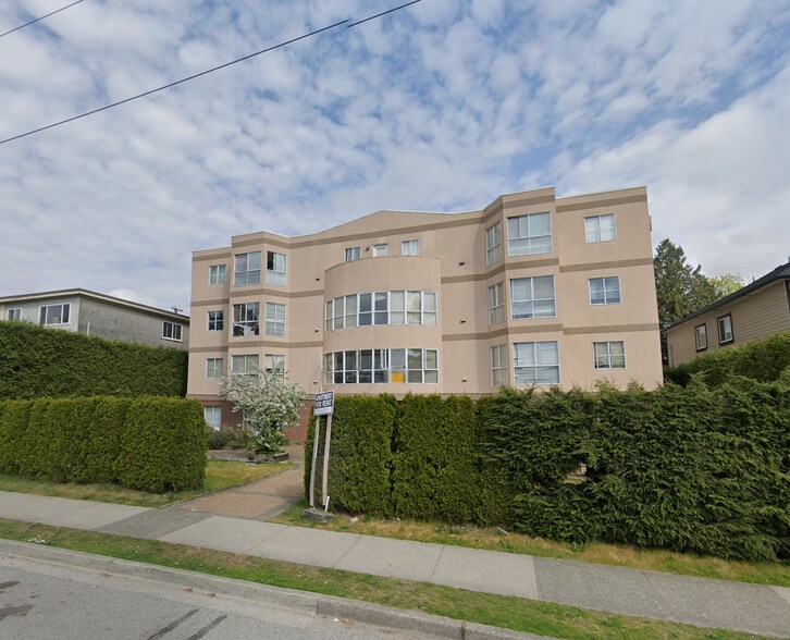 1133 W 70th Ave, Vancouver, BC à vendre - Photo de l’immeuble – Image 2 sur 4