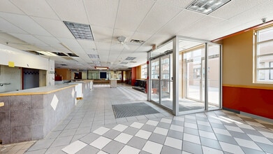 6720 Pittsford Palmyra Rd, Fairport, NY à louer Numérisation 3D Matterport– Image 1 sur 7