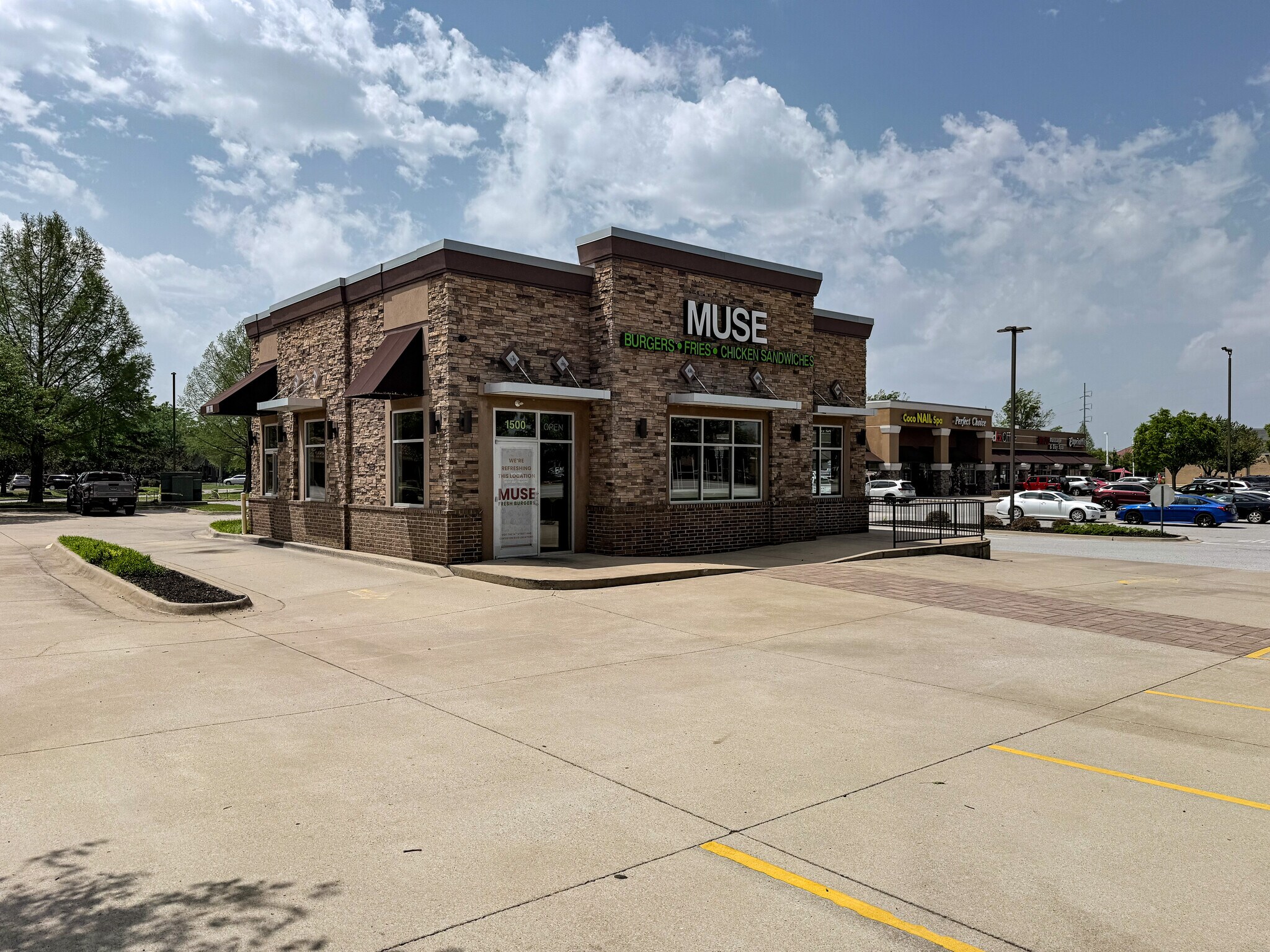 1500 S Walton Blvd, Bentonville, AR à louer Photo principale– Image 1 sur 10